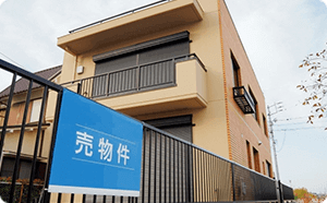 ゲストハウス廃業のため不用品の売却及び無料お引き取り 山崎産業 リサイクルボックスF(屋外用)【代引不可・個人宅配送