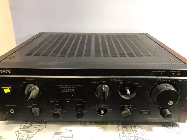 SONY ステレオアンプ （TA-F333ESR）